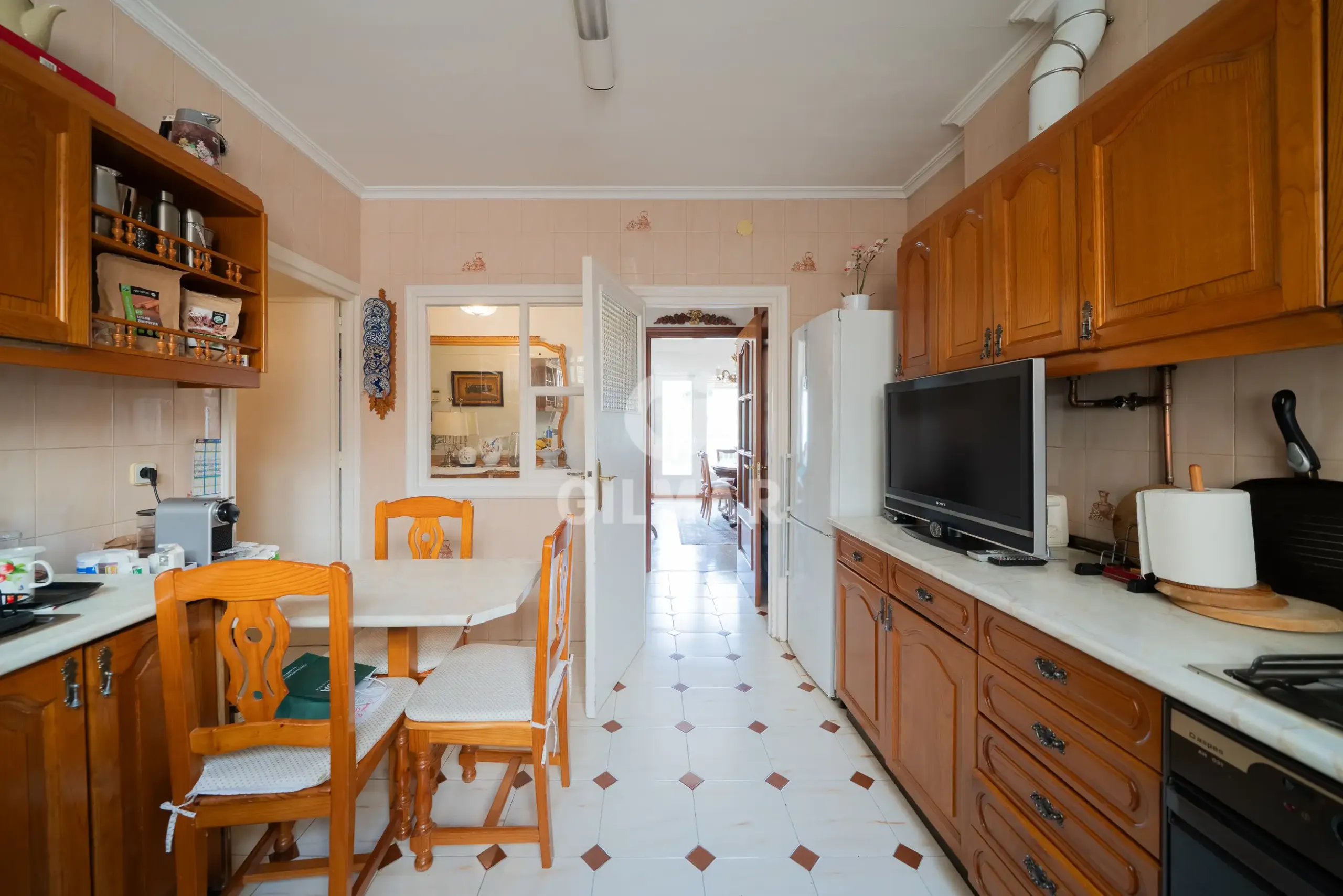 Apartment in Arapiles - Madrid