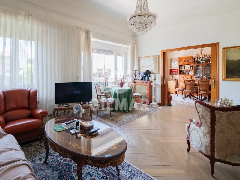Apartment in Arapiles - Madrid