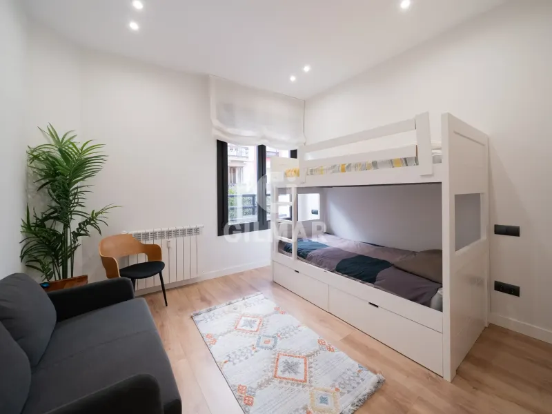 Apartment in Trafalgar - Madrid