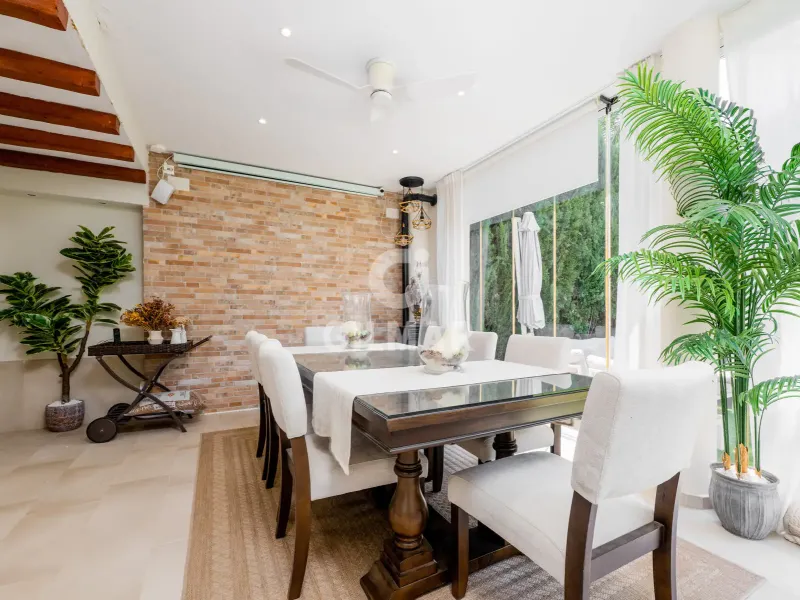 Villa in Montequinto - Sevilla