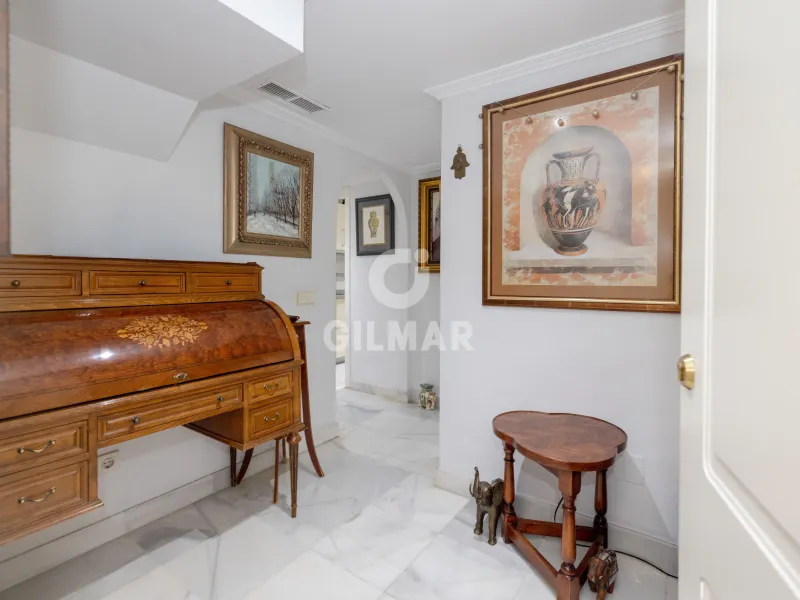 Duplex penthouse in Milla de Oro - Marb. Club - Málaga