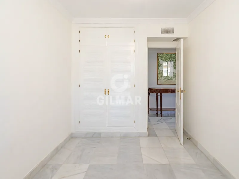 Duplex penthouse in Milla de Oro - Marb. Club - Málaga