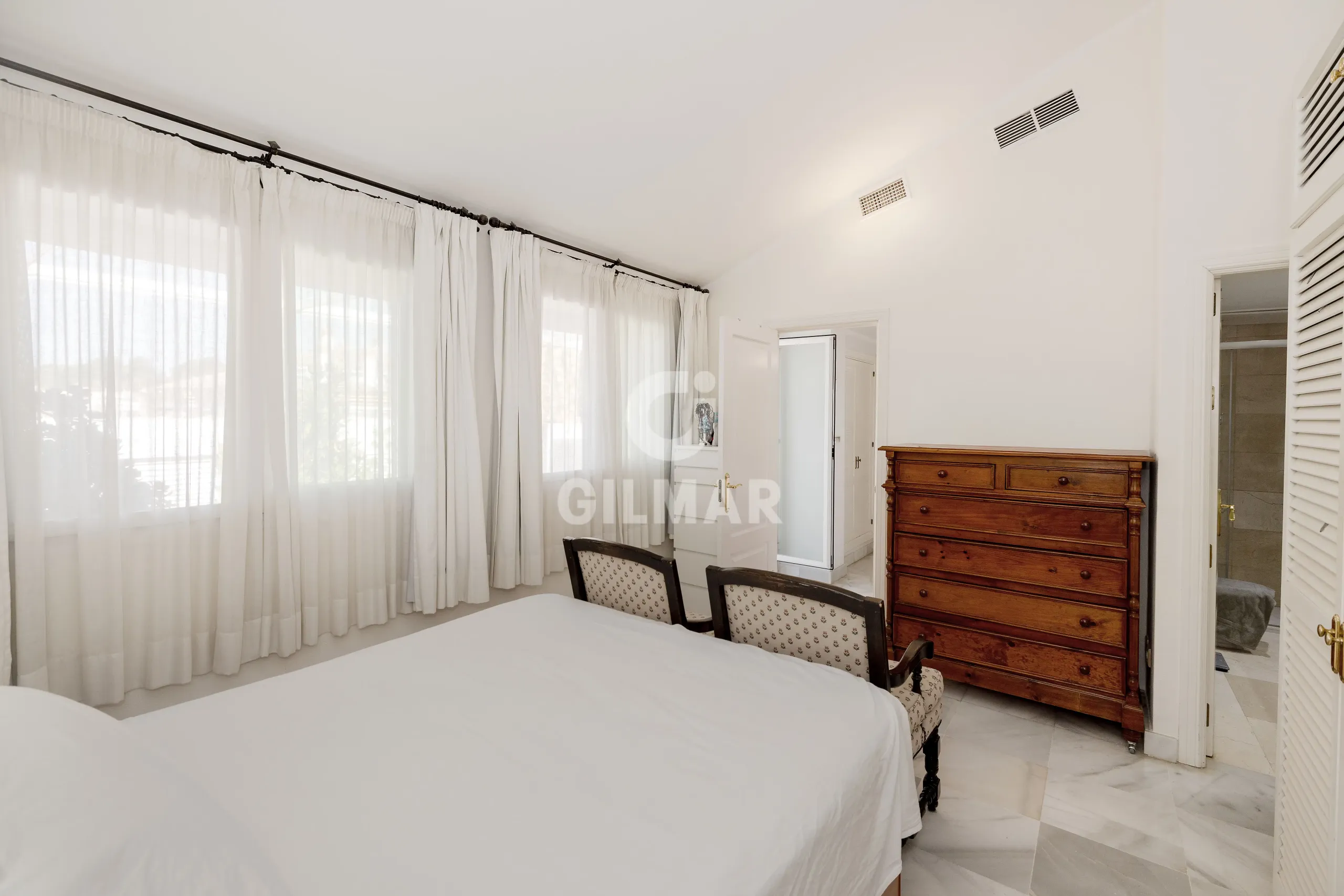Duplex penthouse in Milla de Oro - Marb. Club - Málaga