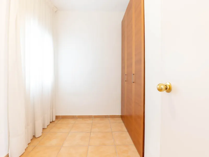 Piso de 3 dormitorios en la última planta, situado en la zona Centre-Estació de Sant Cugat, Barcelona
