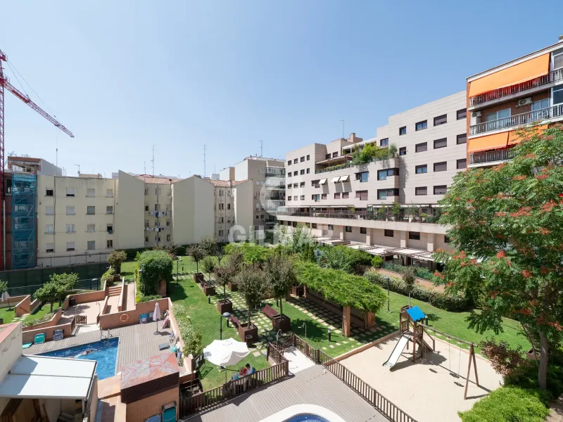 Apartment in Rios Rosas - Madrid