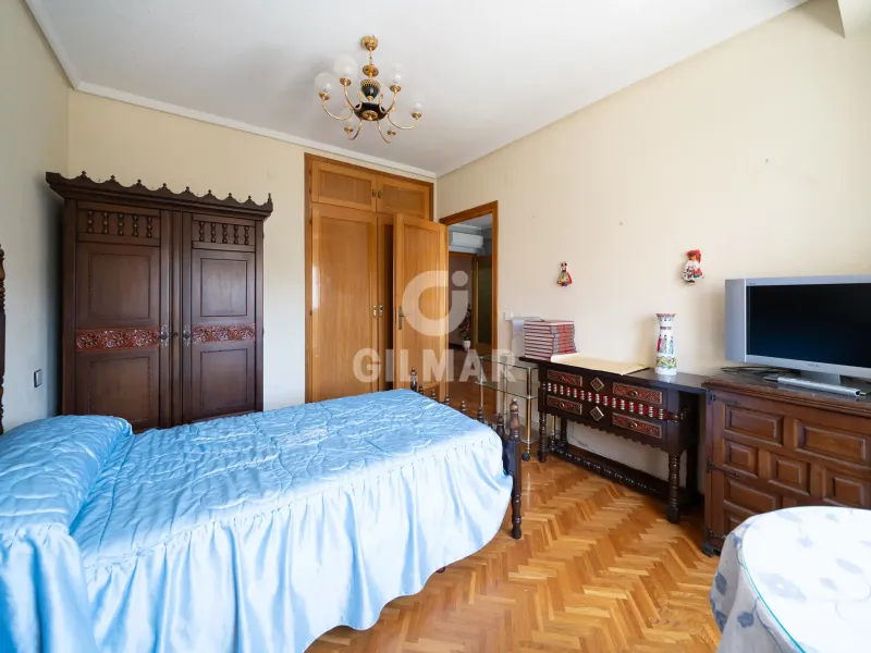 Apartment in Rios Rosas - Madrid