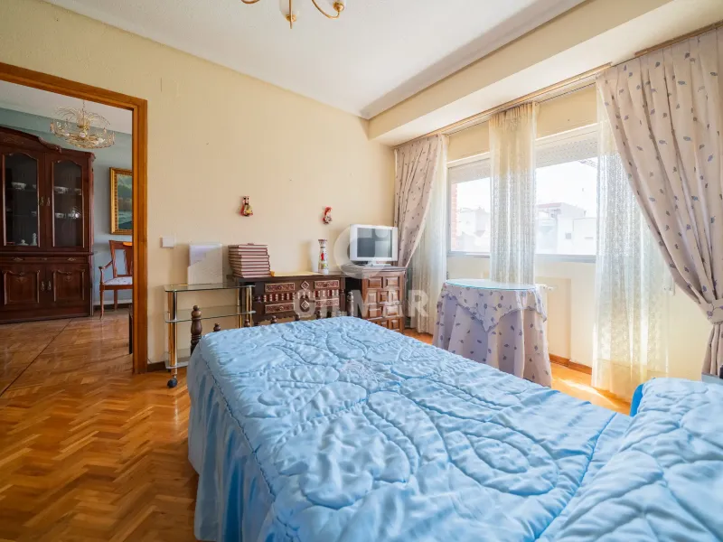 Apartment in Rios Rosas - Madrid