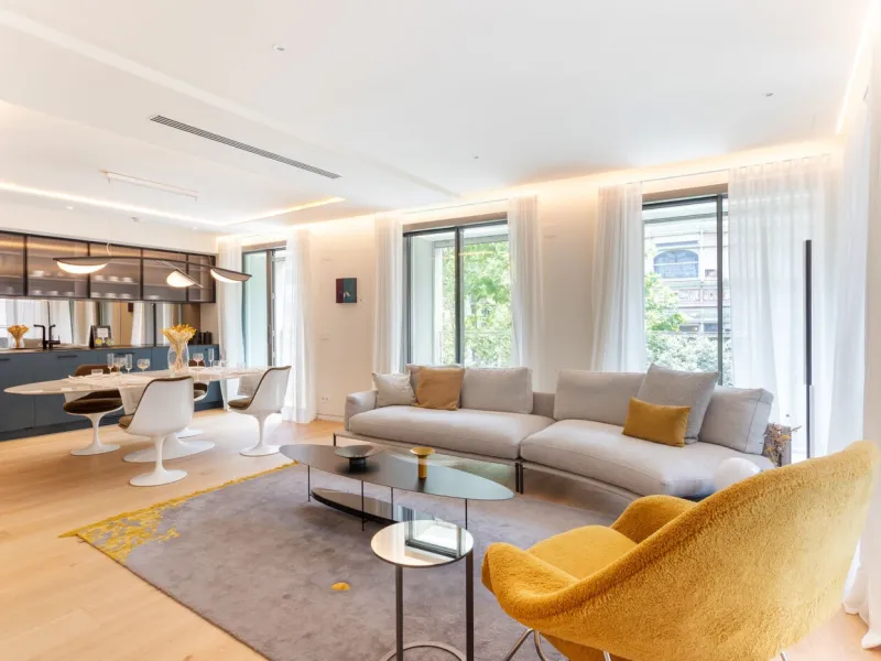 Premium Apartments in Eixample Near Passeig de Gracia, Barcelona