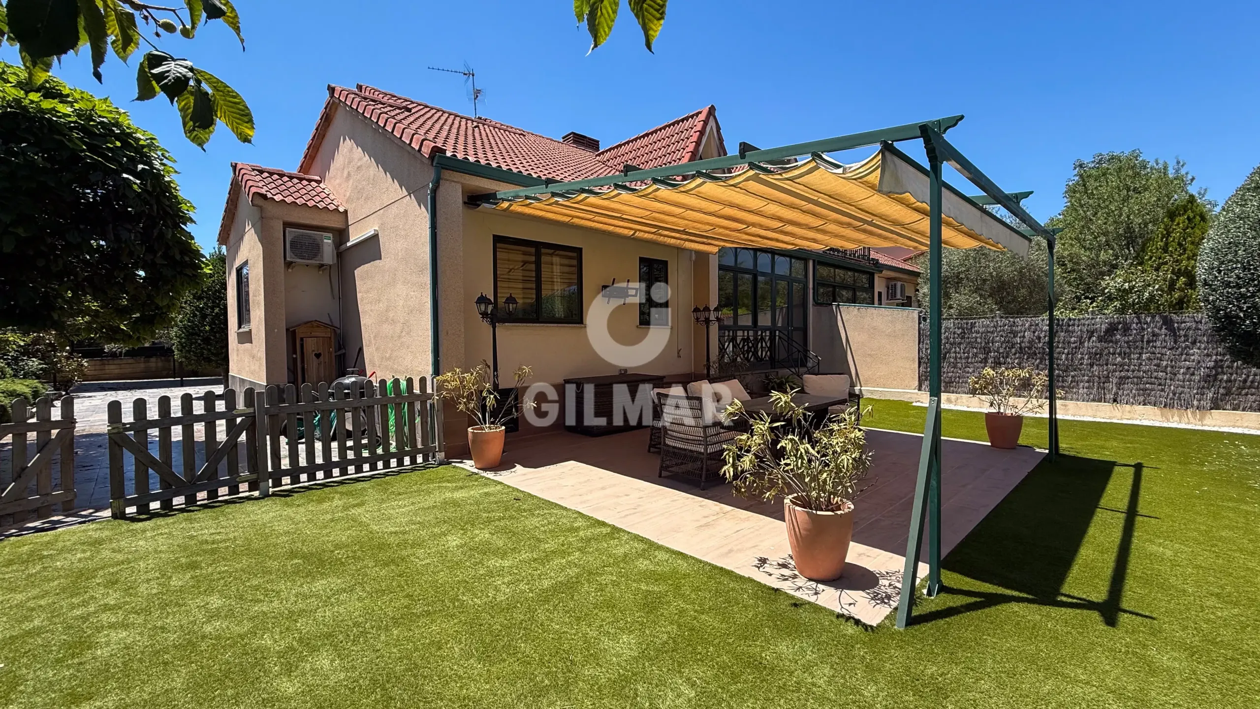 Semi-detached house in Guadarrama - Madrid