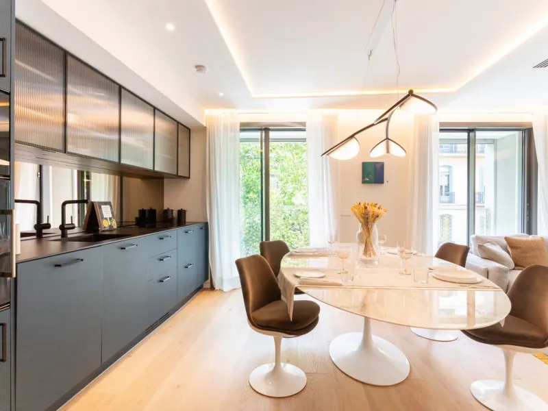 Premium Apartments in Eixample Near Passeig de Gracia, Barcelona