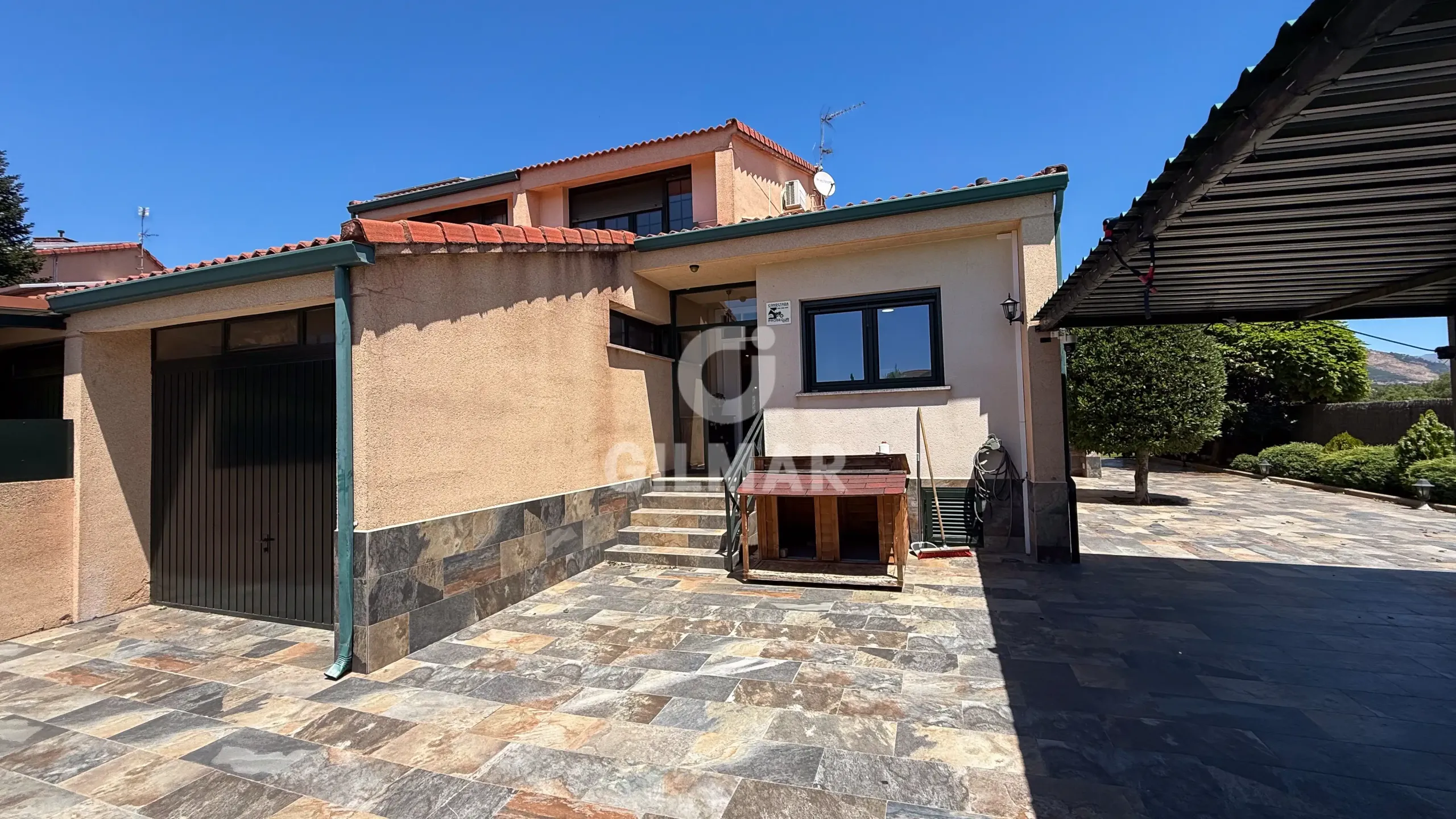 Semi-detached house in Guadarrama - Madrid