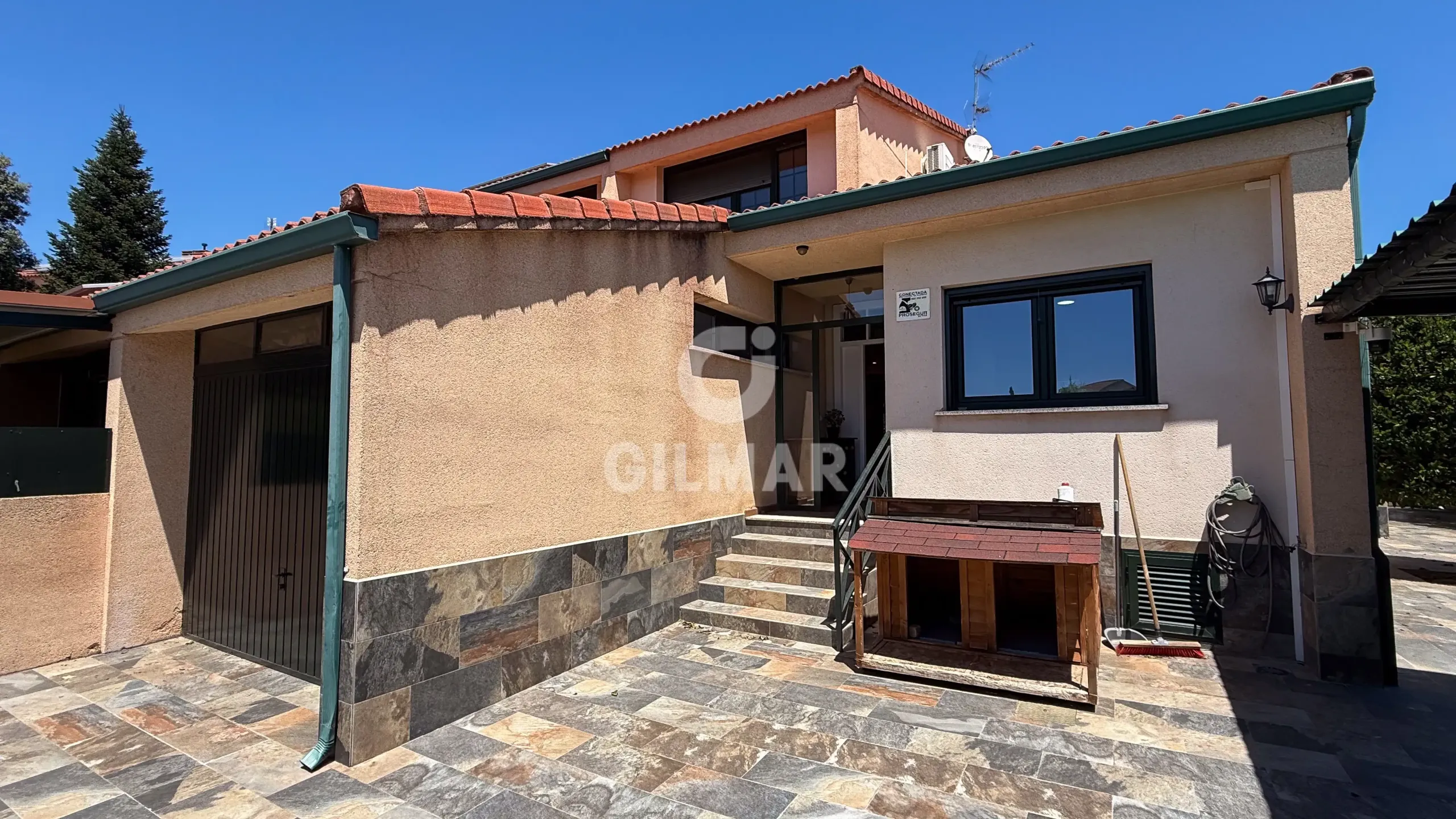 Semi-detached house in Guadarrama - Madrid