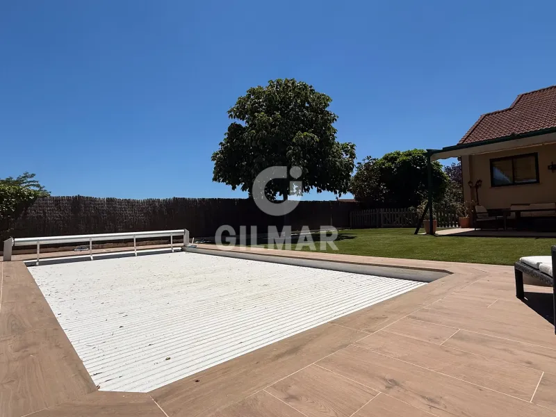 Semi-detached house in Guadarrama - Madrid