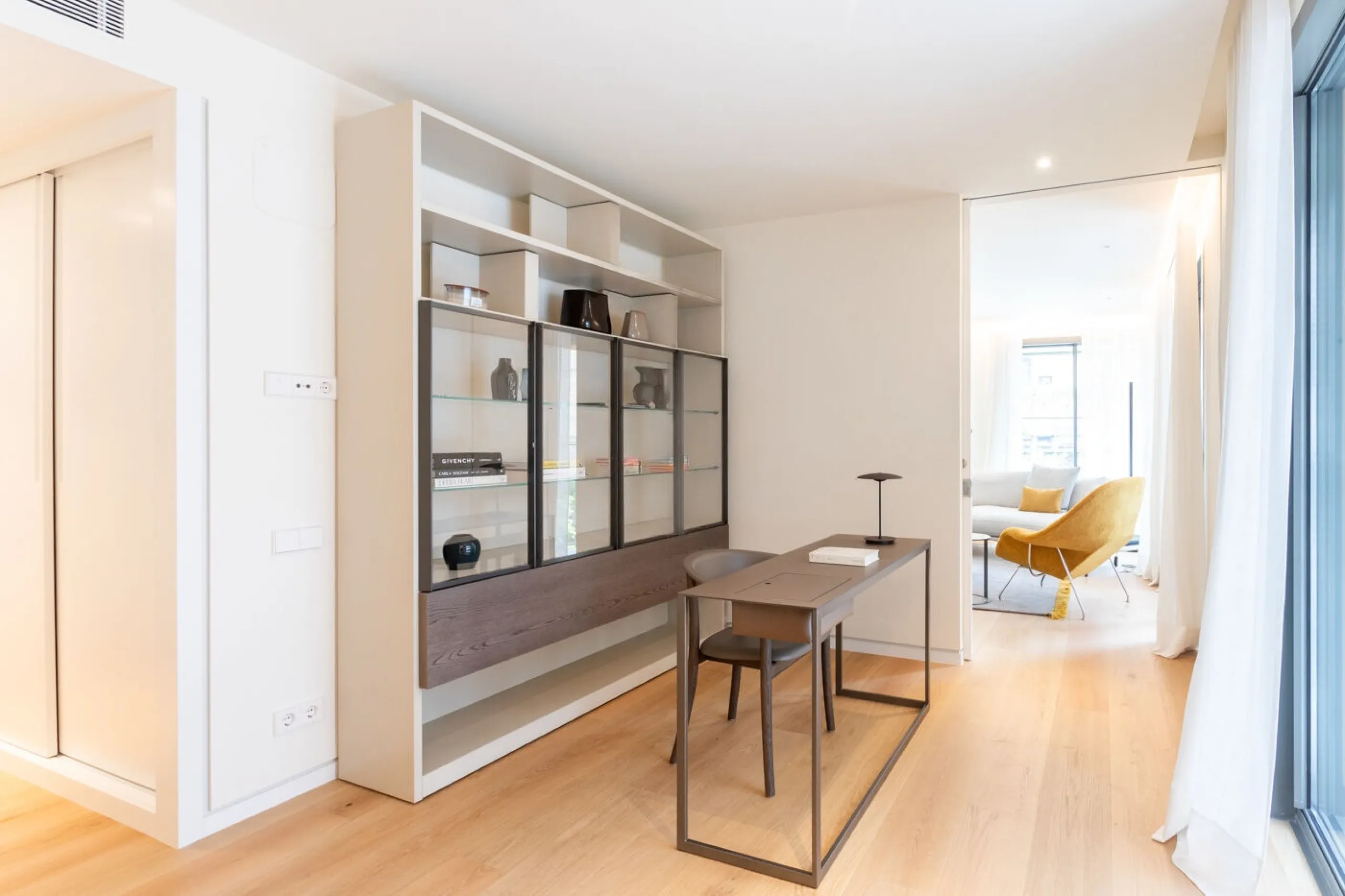 Premium Apartments in Eixample Near Passeig de Gracia, Barcelona