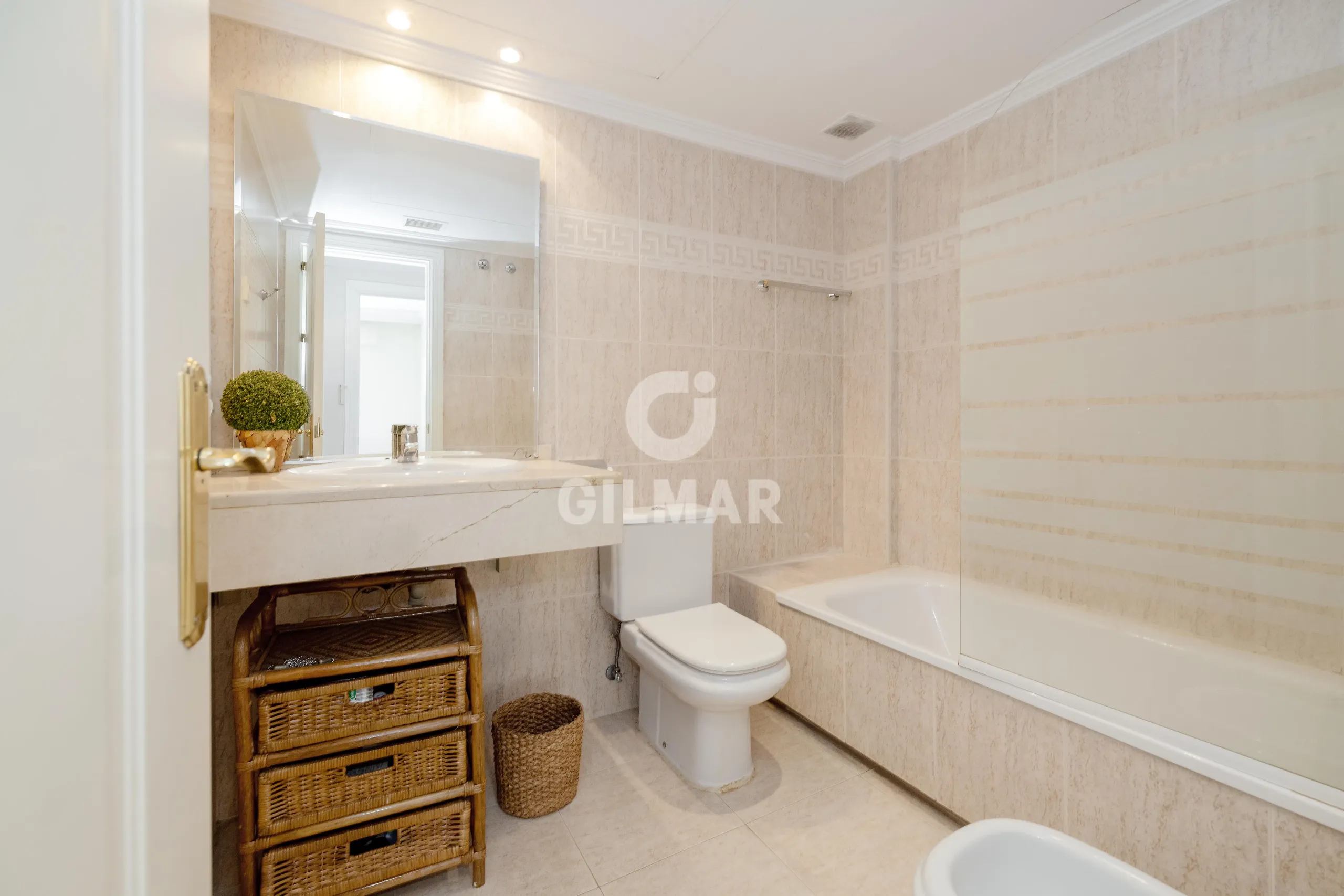 Ground floor apartment in Marbella Ciudad - Málaga