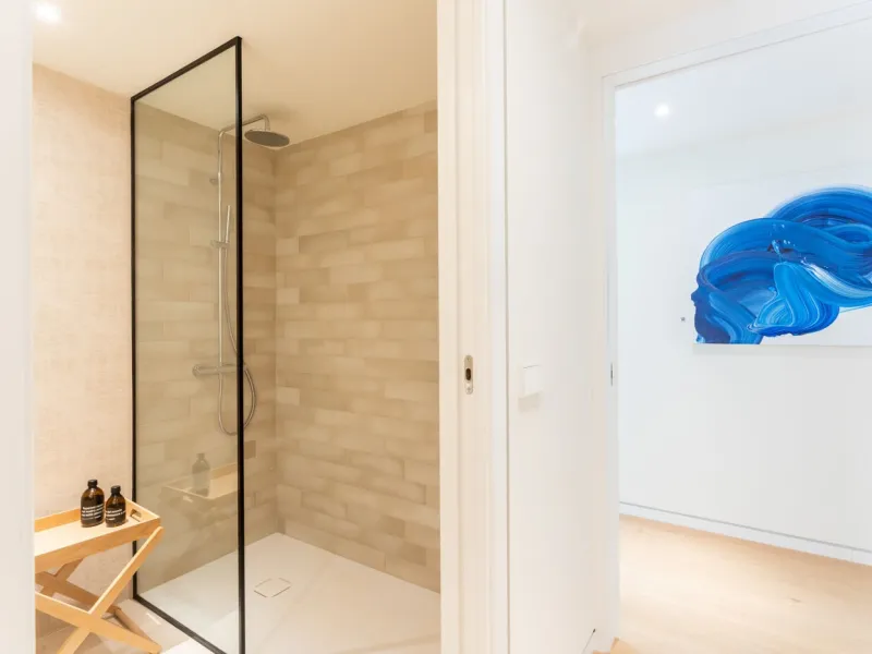 Premium Apartments in Eixample Near Passeig de Gracia, Barcelona