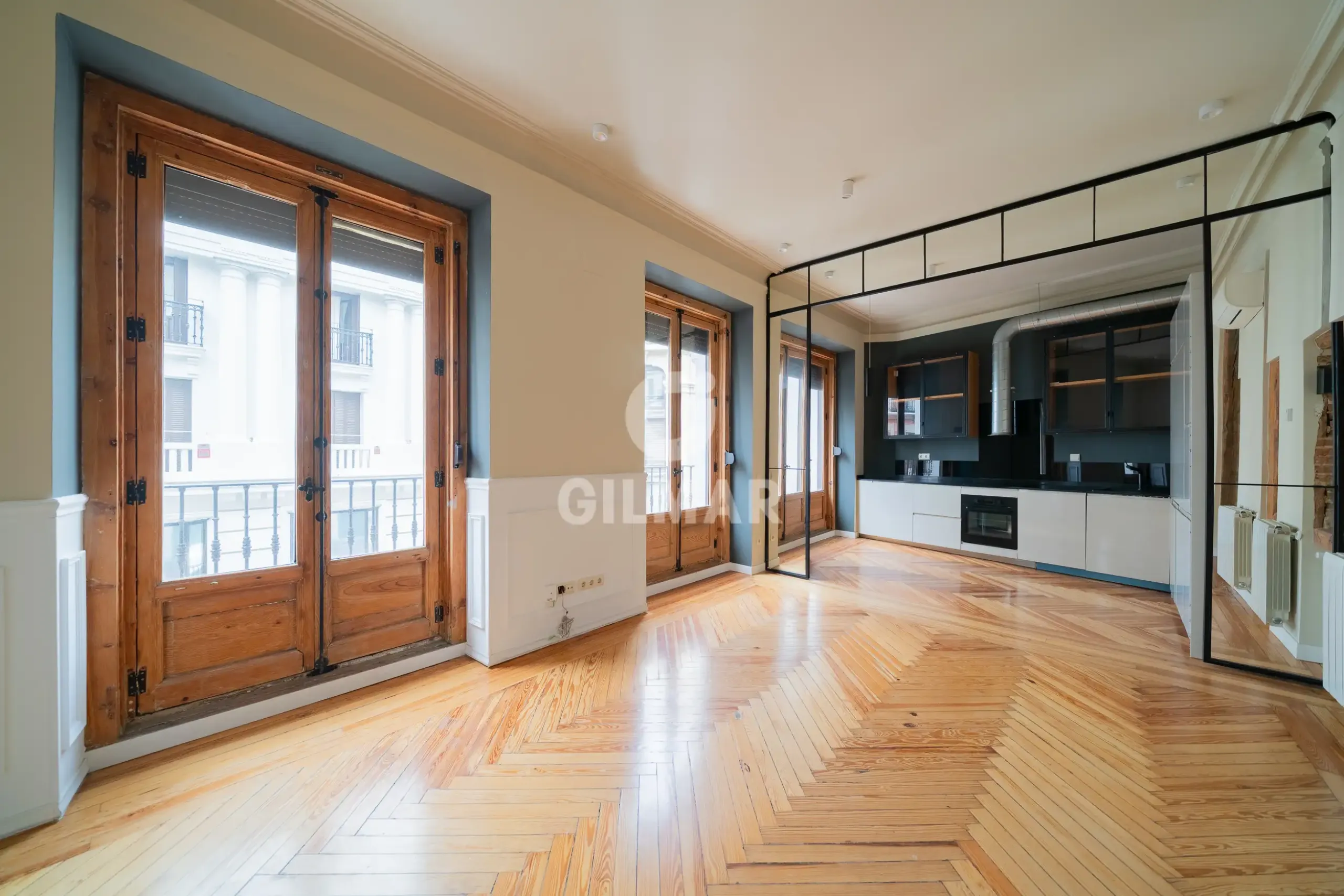 Apartment in Cortes - Madrid