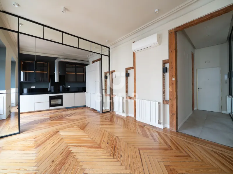 Apartment in Cortes - Madrid