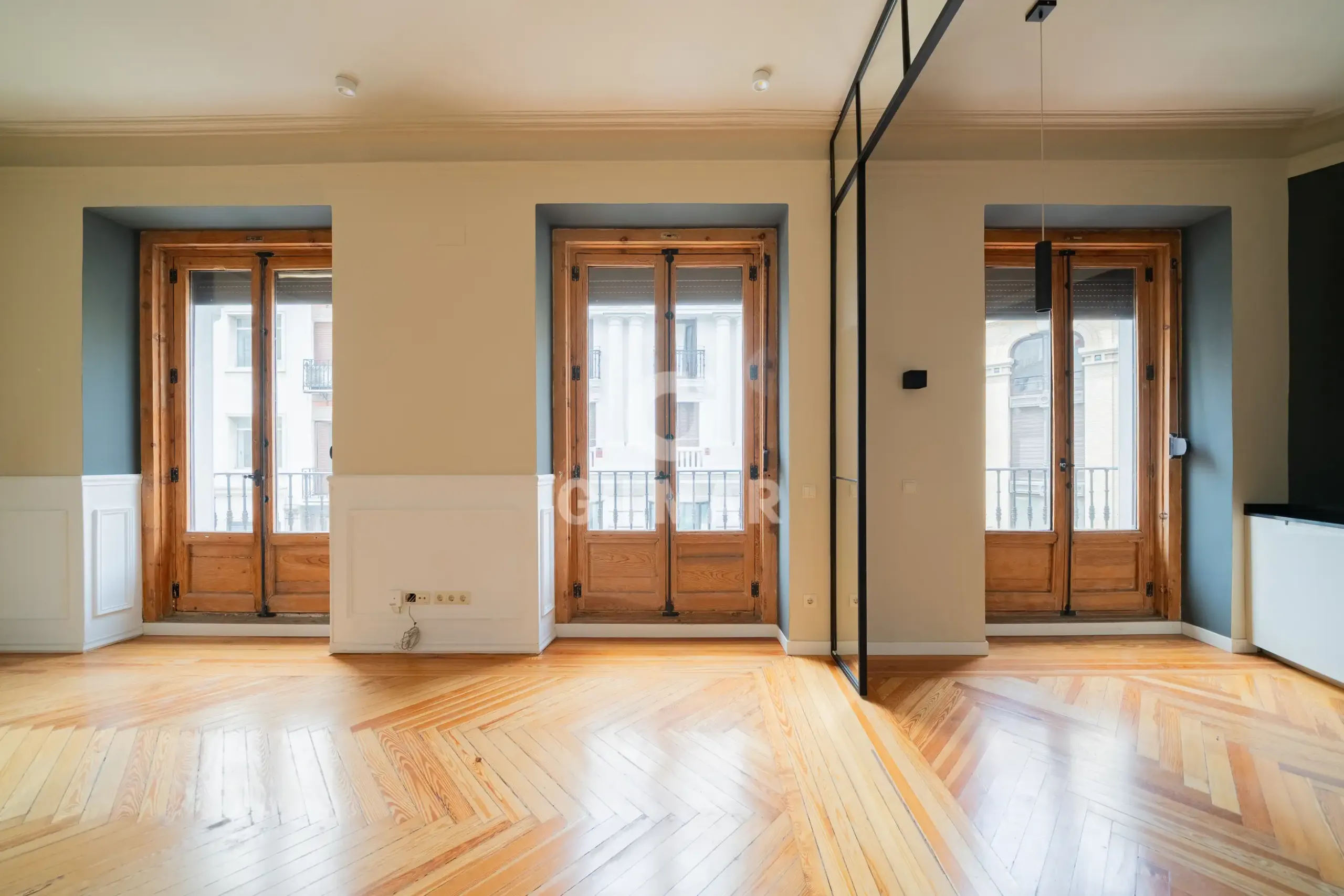 Apartment in Cortes - Madrid
