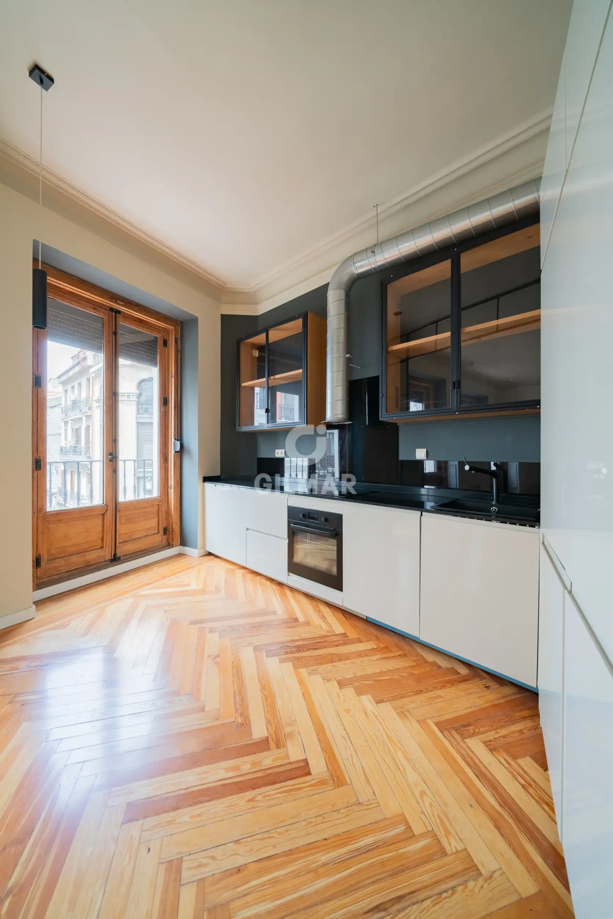 Apartment in Cortes - Madrid