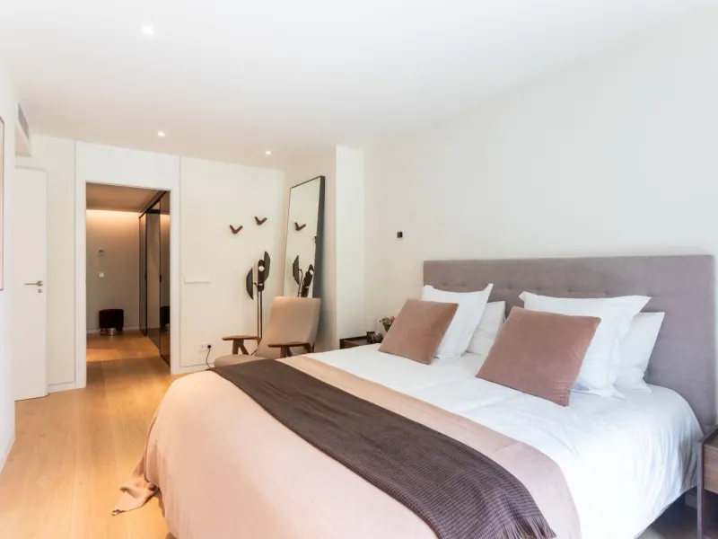 Premium Apartments in Eixample Near Passeig de Gracia, Barcelona