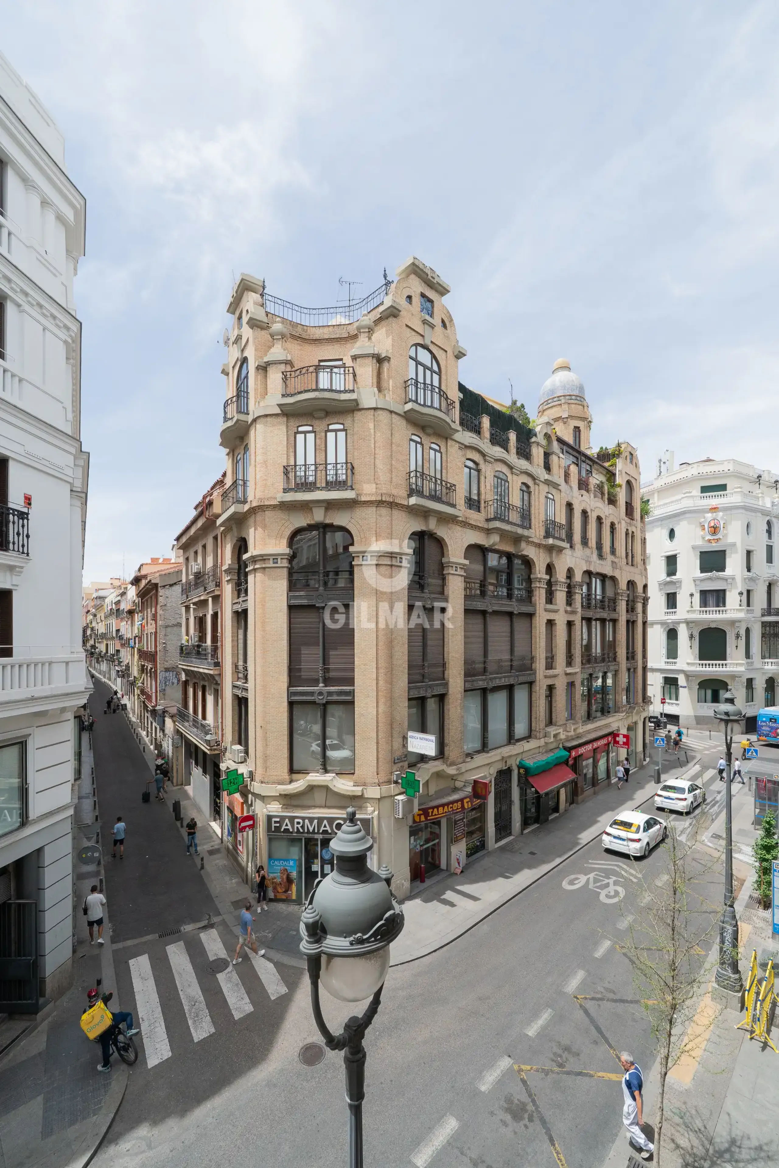 Apartment in Cortes - Madrid