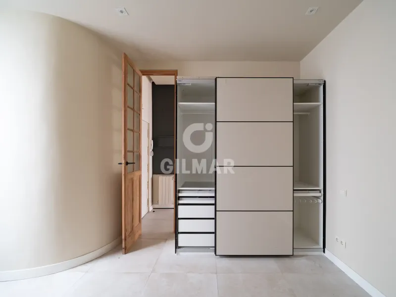 Apartment in Cortes - Madrid