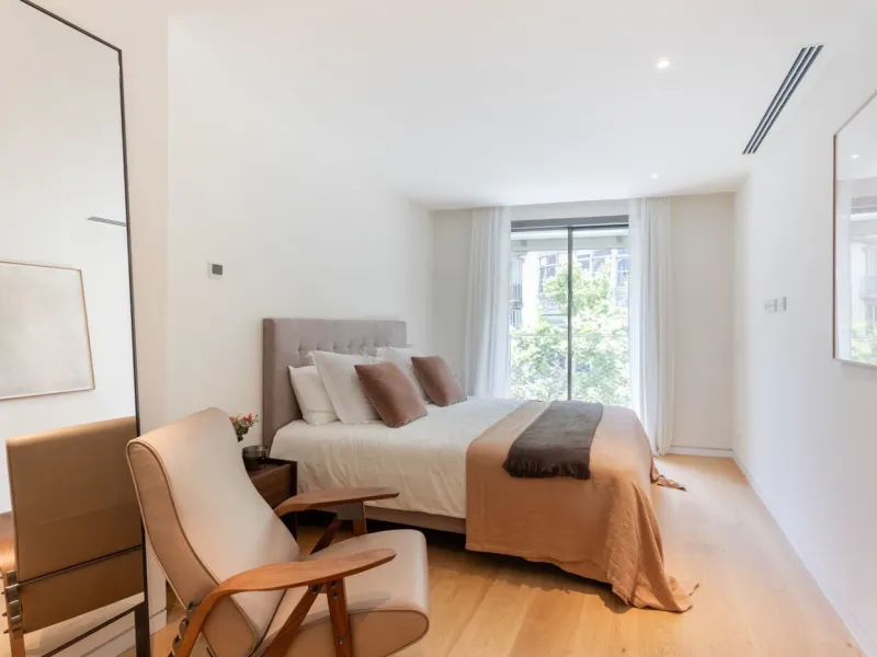 Premium Apartments in Eixample Near Passeig de Gracia, Barcelona