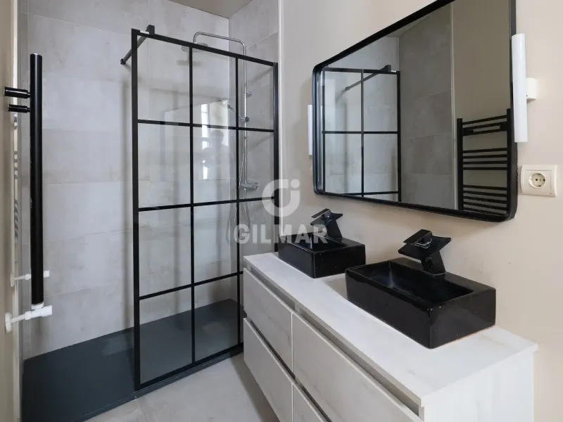 Apartment in Cortes - Madrid