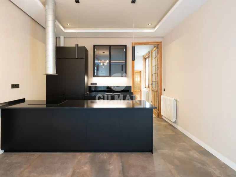 Apartment in Cortes - Madrid
