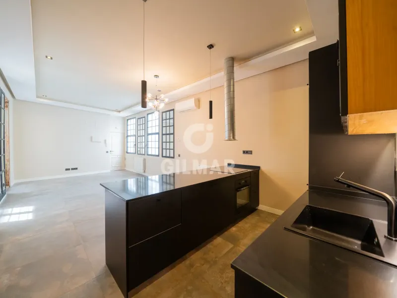 Apartment in Cortes - Madrid