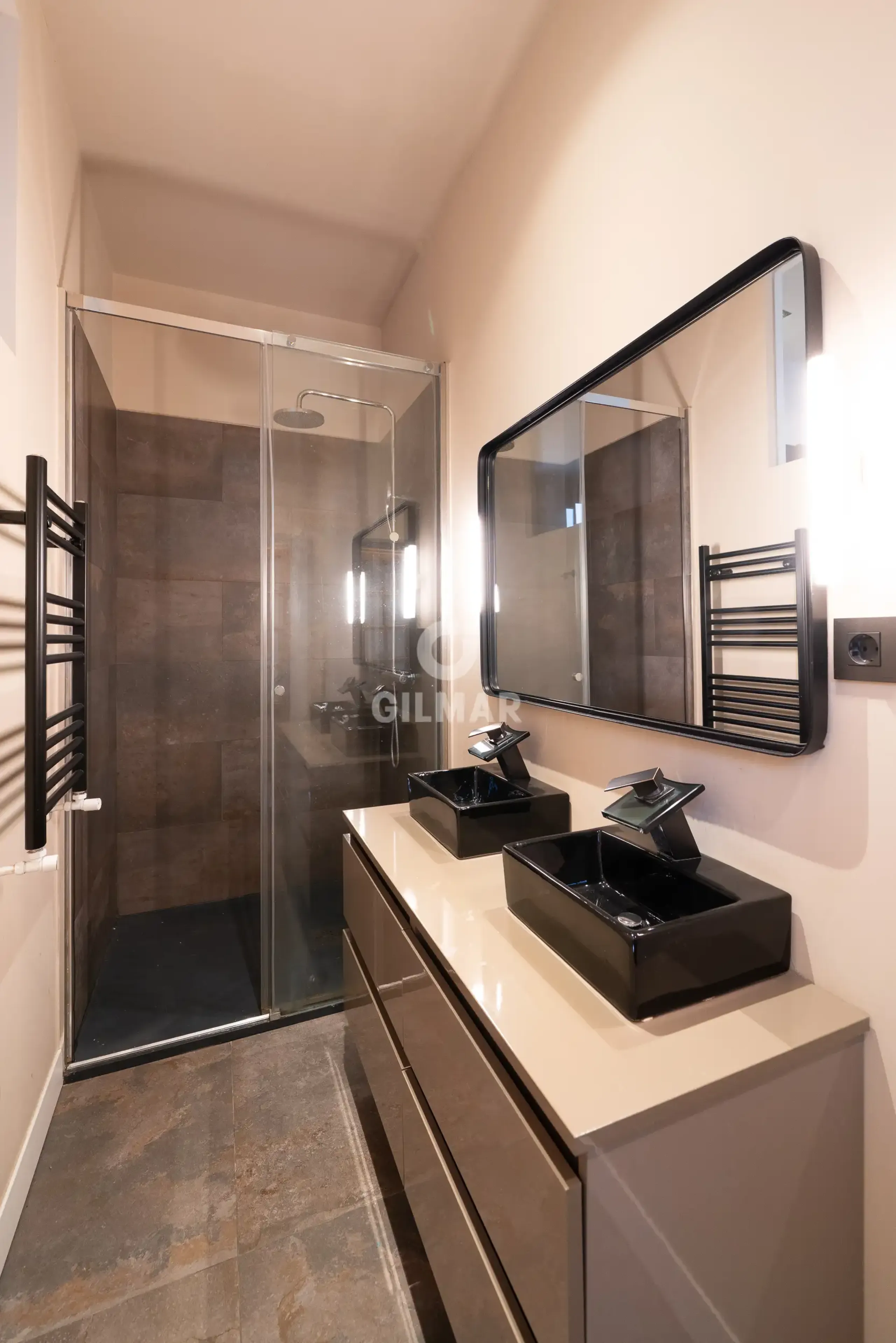 Apartment in Cortes - Madrid