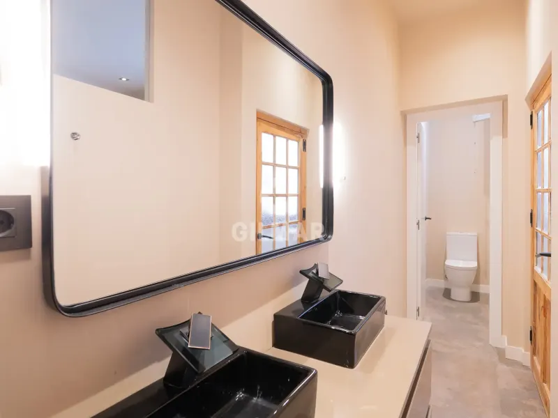 Apartment in Cortes - Madrid