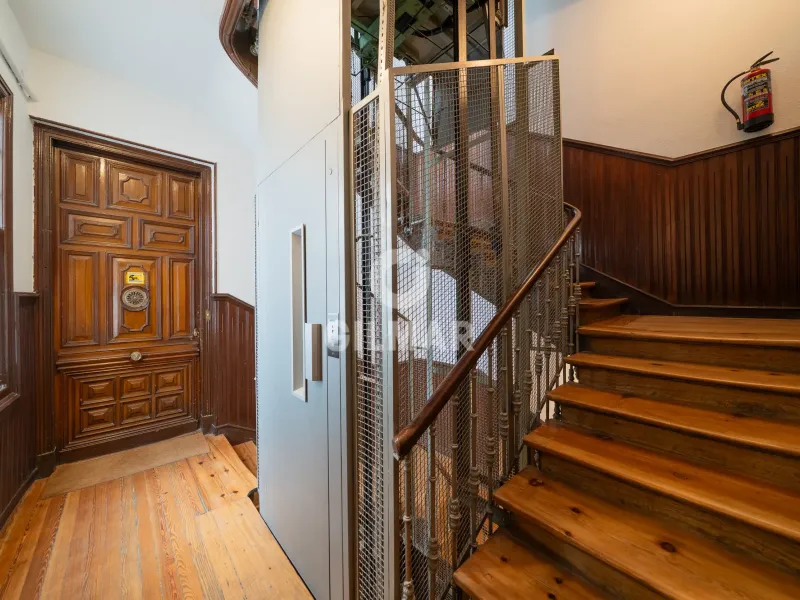 Apartment in Cortes - Madrid