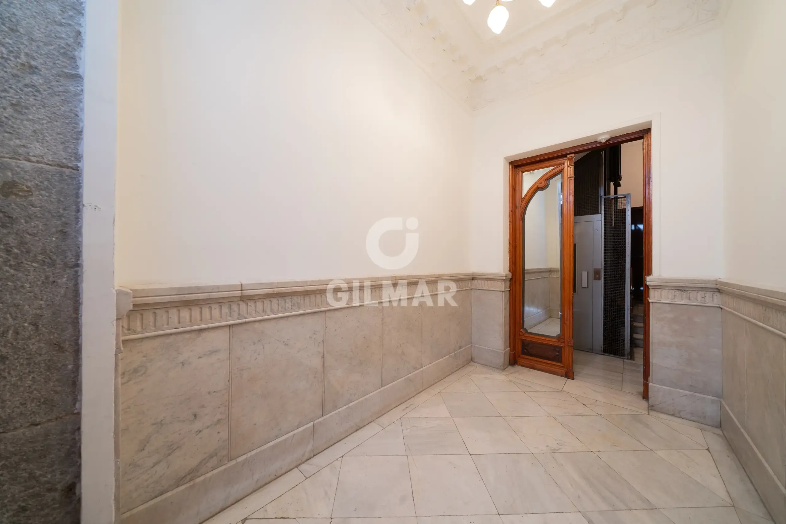Apartment in Cortes - Madrid