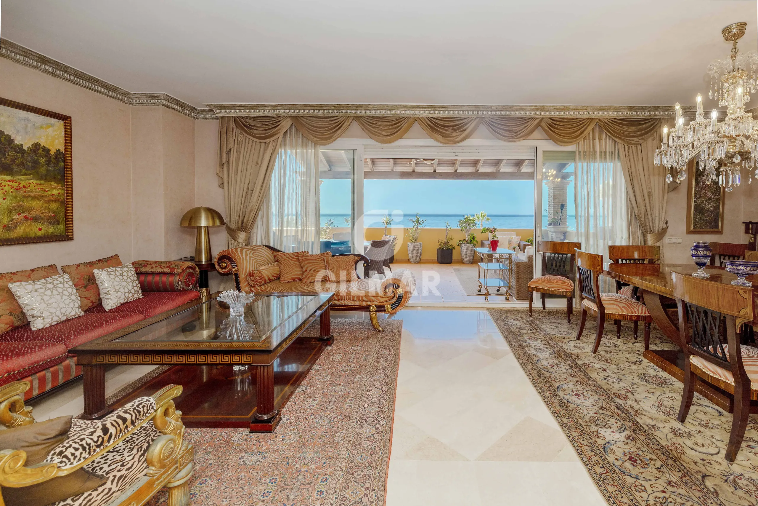Duplex penthouse in Marbella Este - Málaga