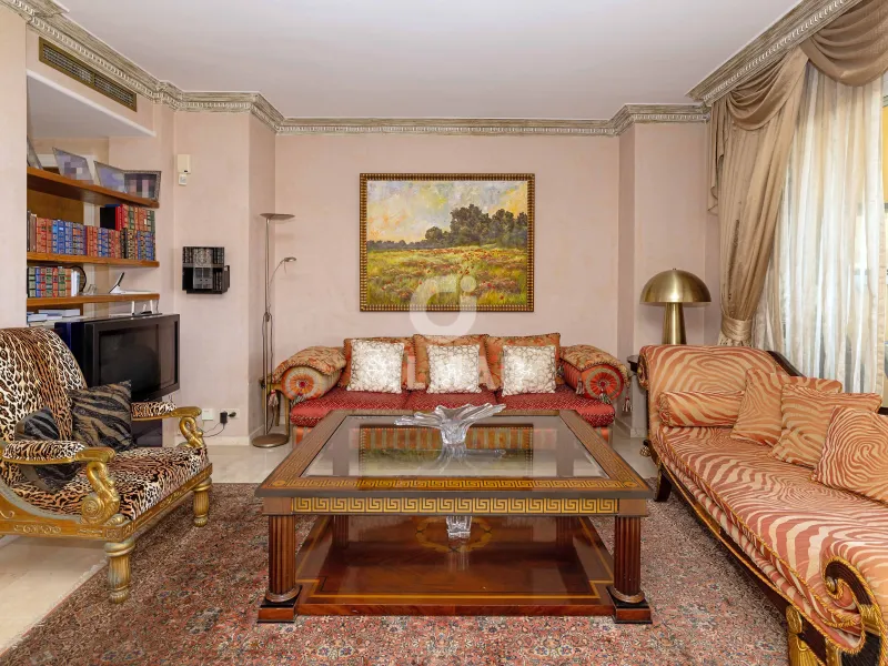 Duplex penthouse in Marbella Este - Málaga