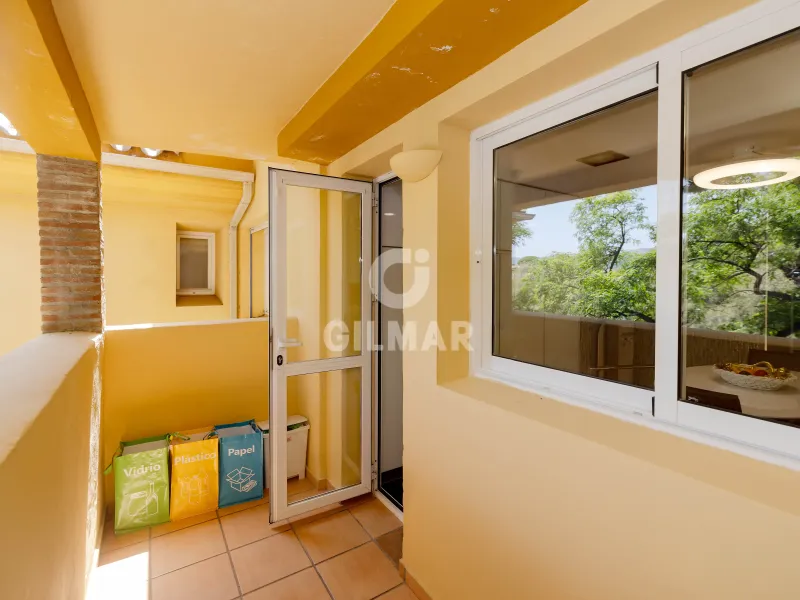 Duplex penthouse in Marbella Este - Málaga
