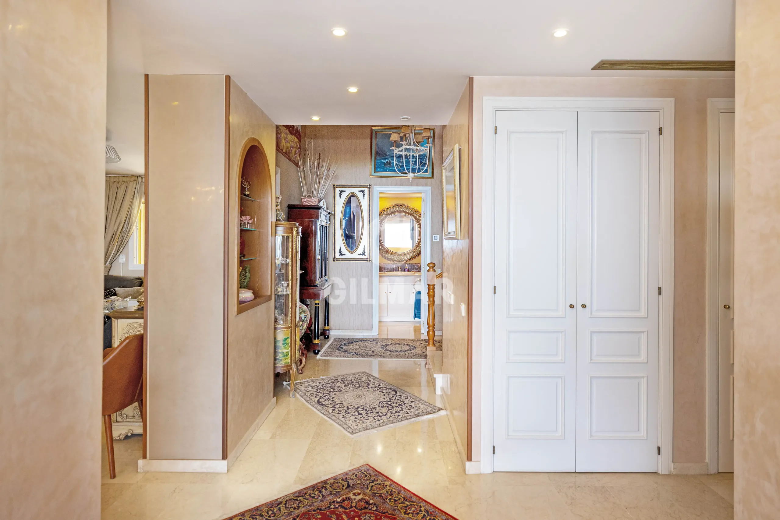 Duplex penthouse in Marbella Este - Málaga