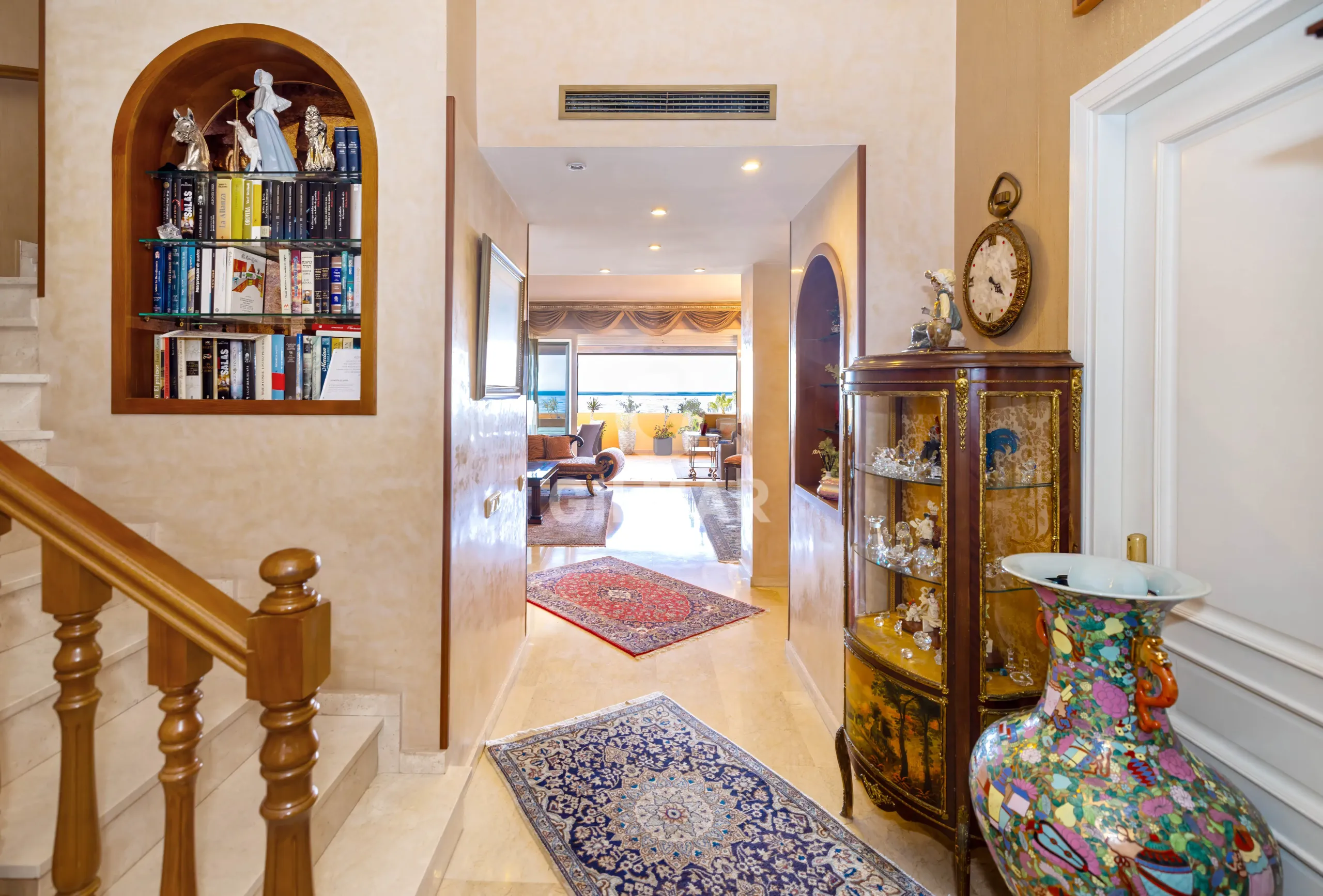 Duplex penthouse in Marbella Este - Málaga