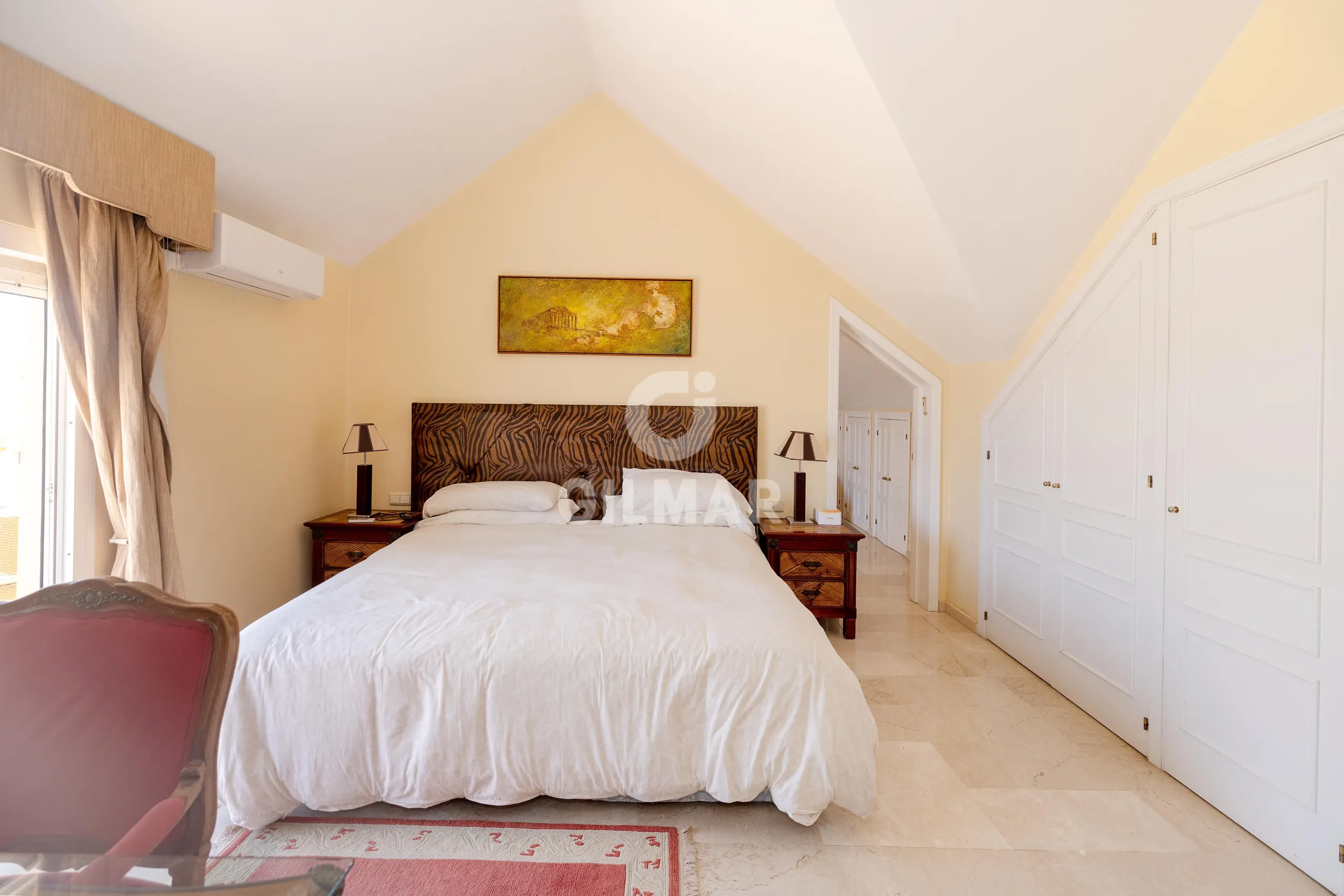 Duplex penthouse in Marbella Este - Málaga