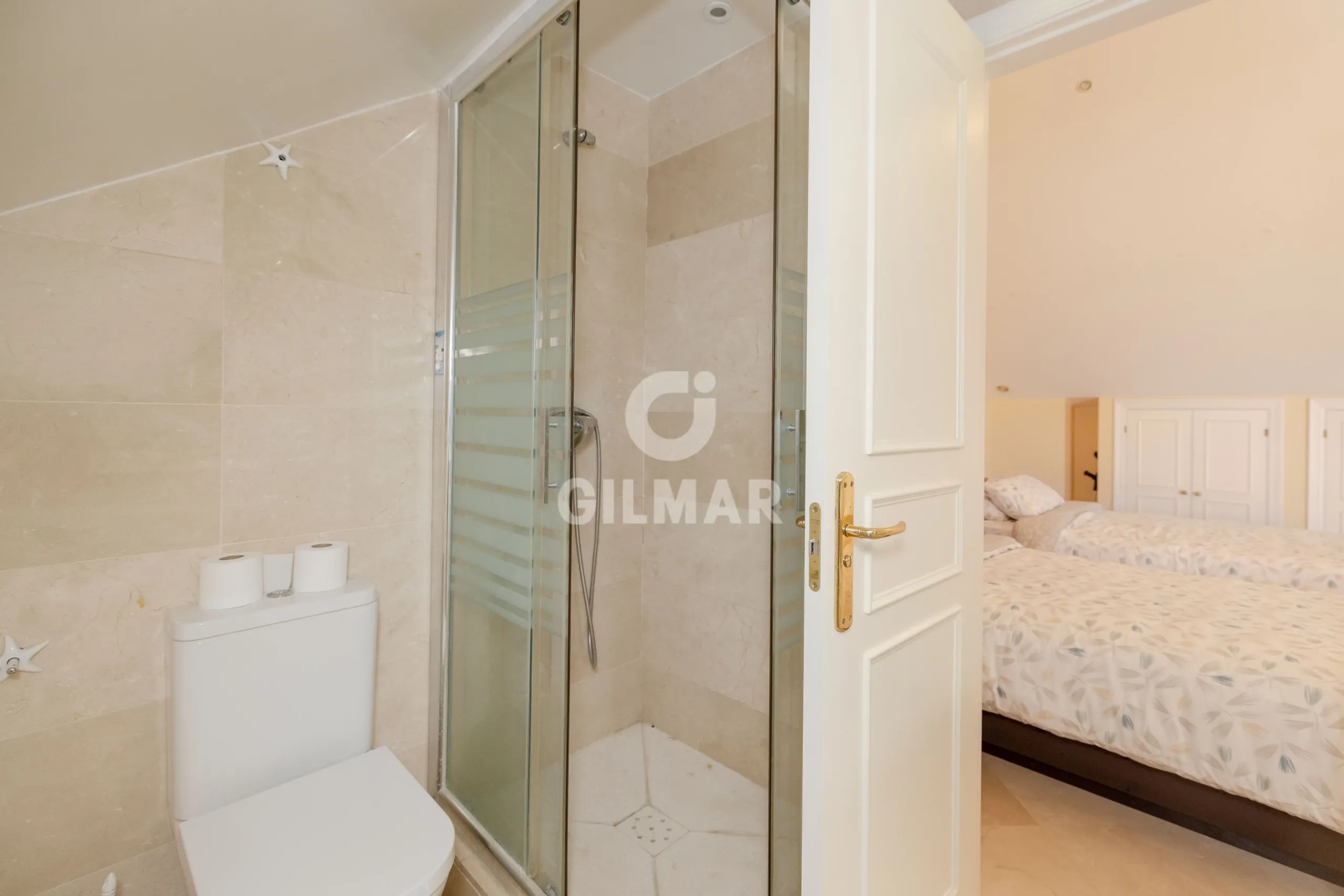 Duplex penthouse in Marbella Este - Málaga