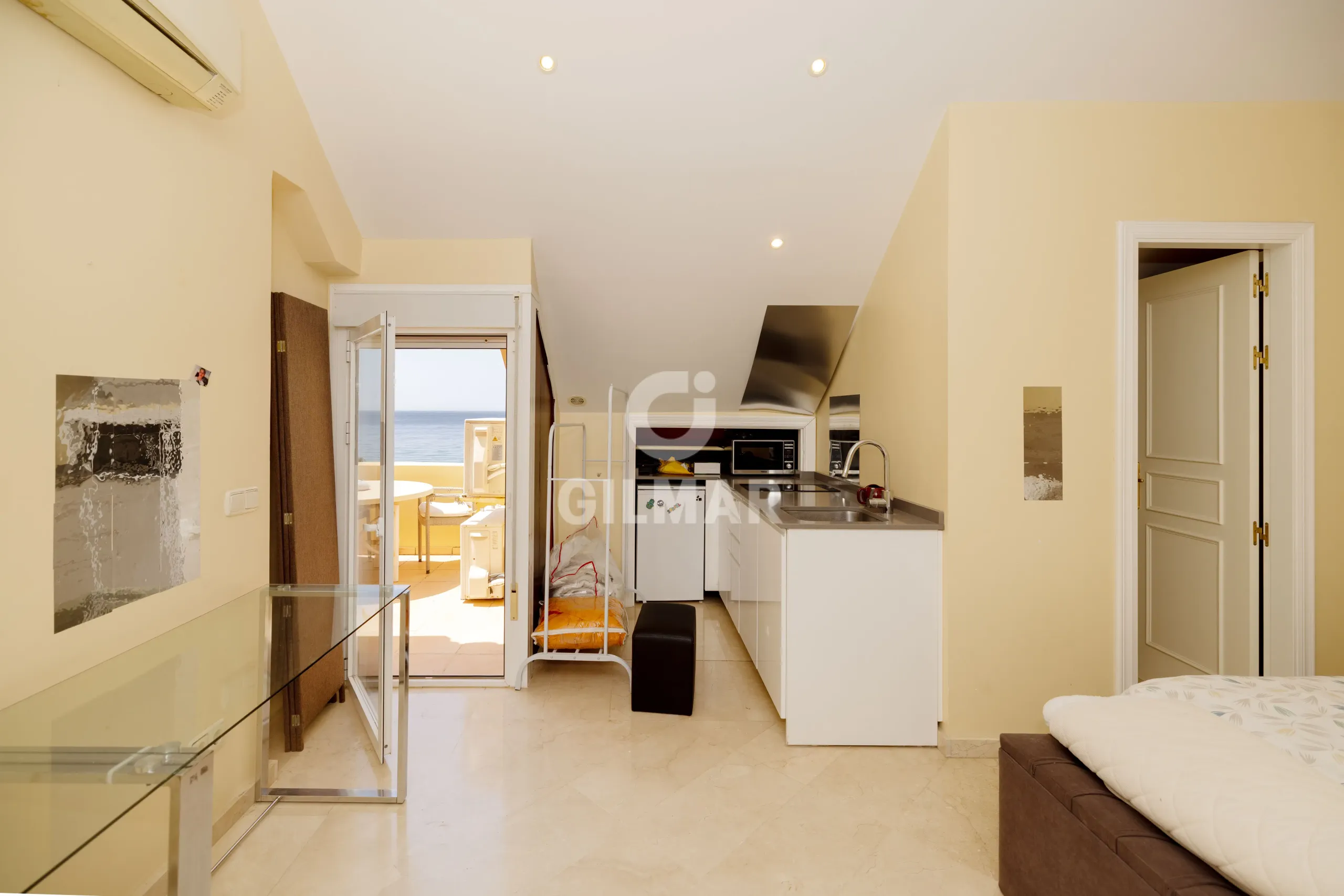 Duplex penthouse in Marbella Este - Málaga