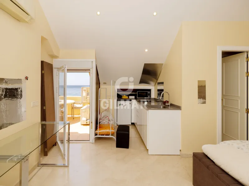 Duplex penthouse in Marbella Este - Málaga