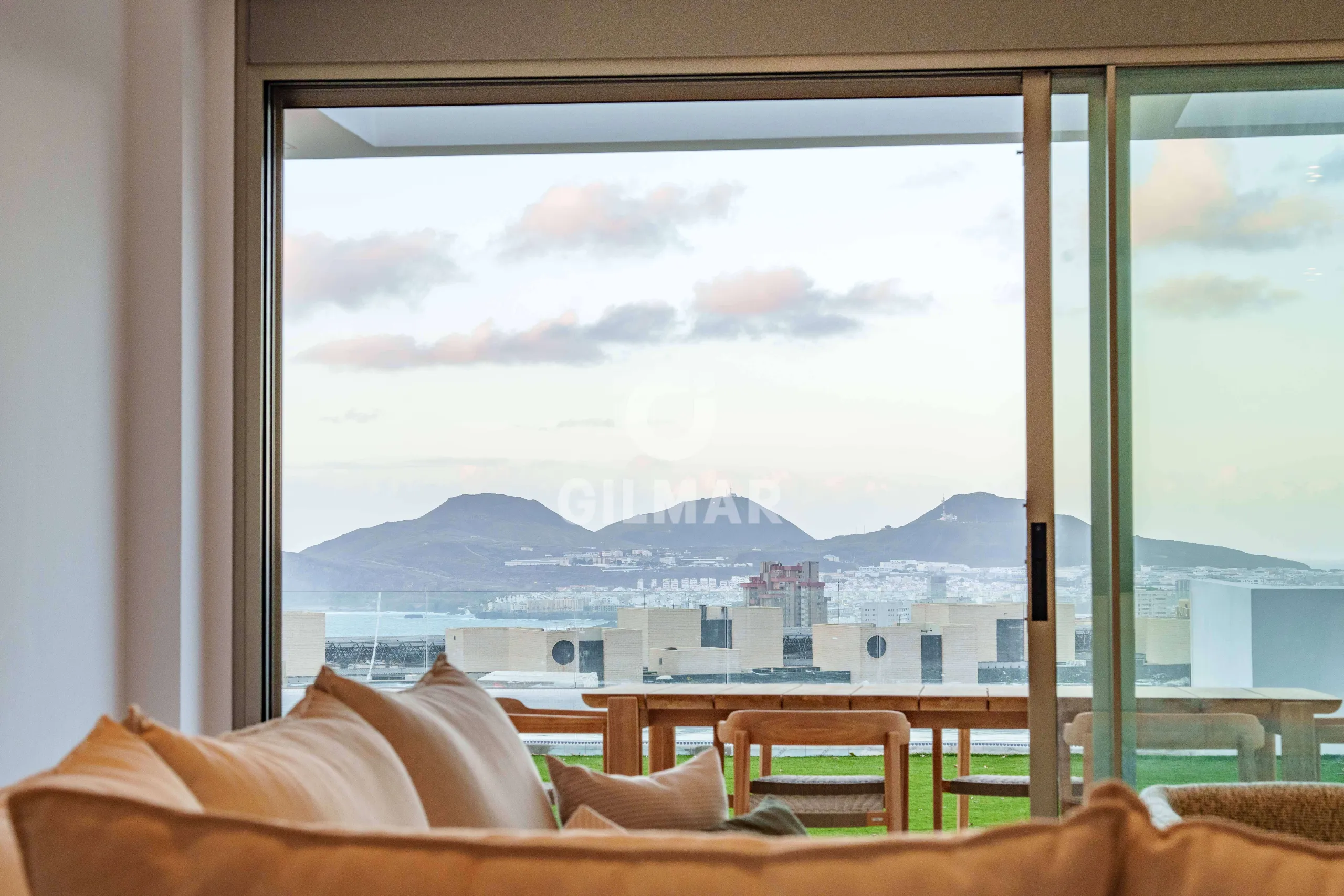 Semi-detached house in Las Palmas de Gran Canaria - Las Palmas