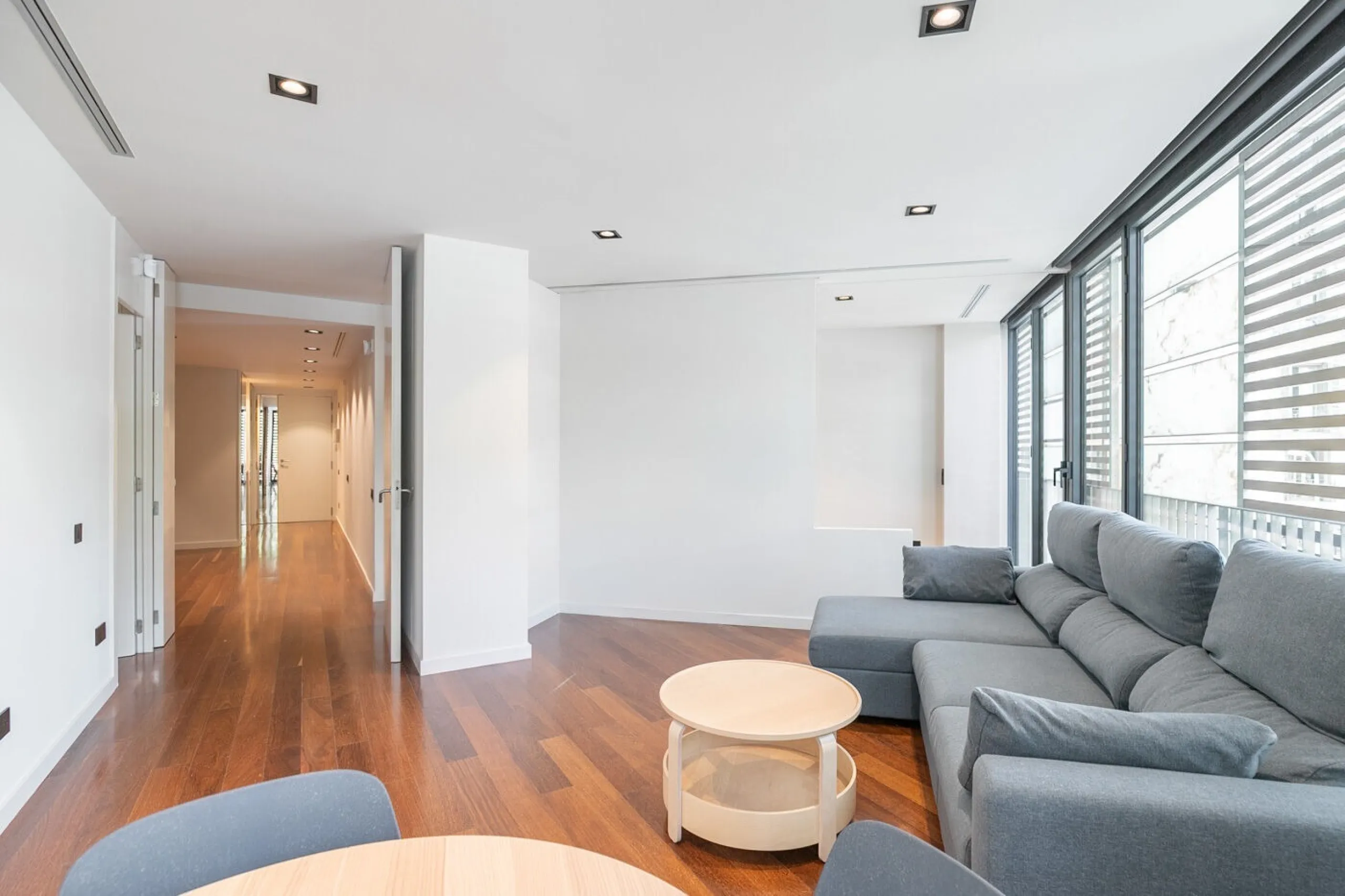 Renovated Apartment with Views of Passeig de Gracia in Eixample, Barcelona