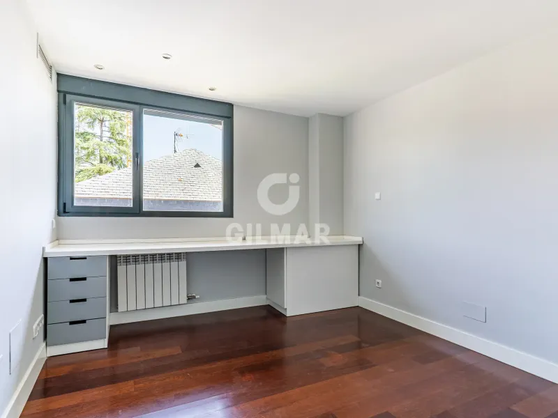 Semi-detached house in Pozuelo de Alarcón - Madrid