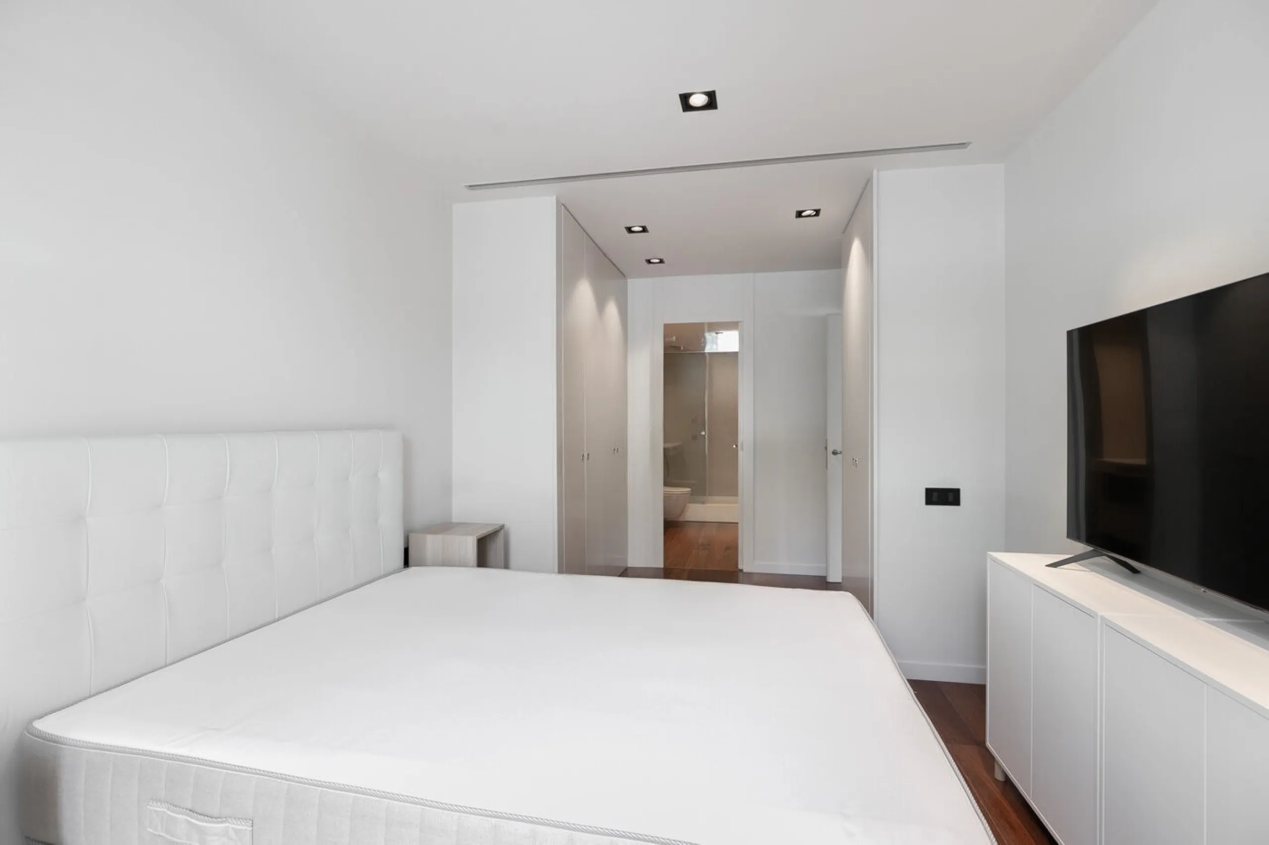 Renovated Apartment with Views of Passeig de Gracia in Eixample, Barcelona