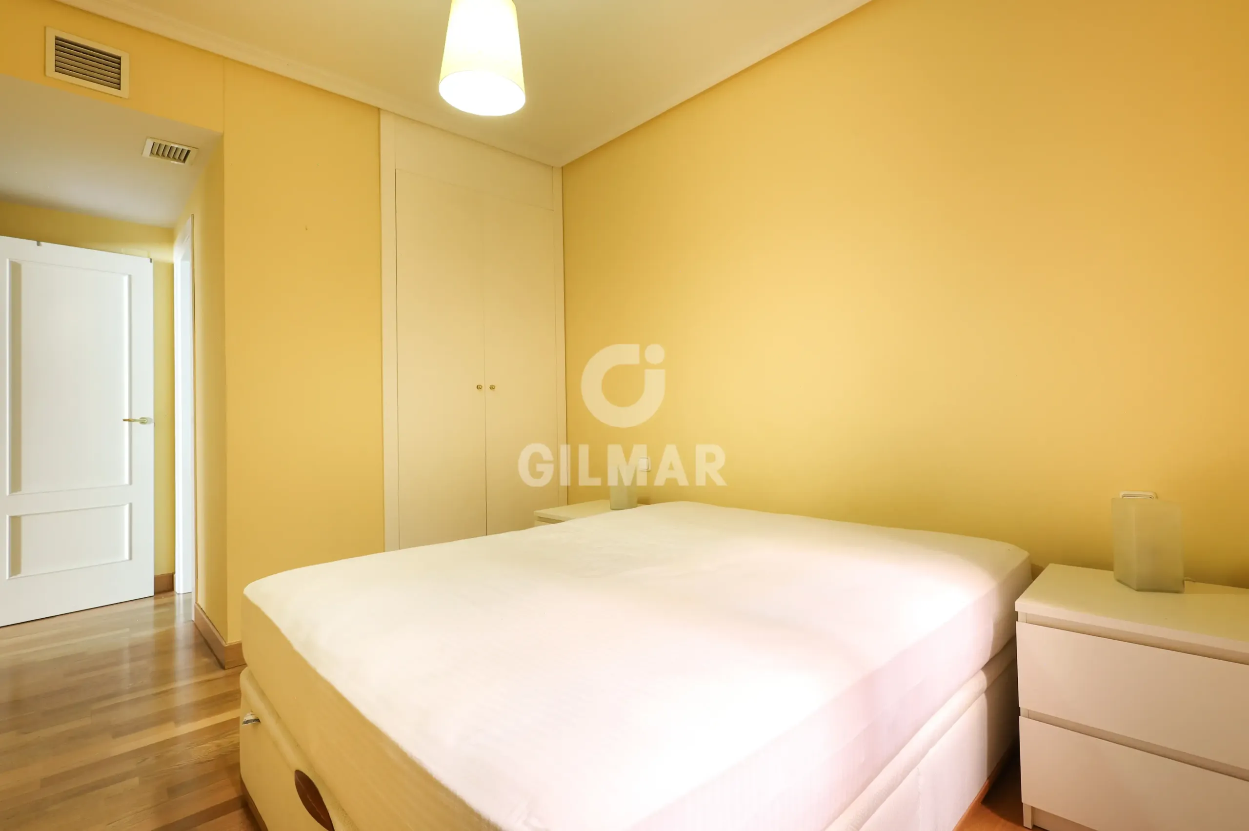 Apartment in Acacias - Madrid