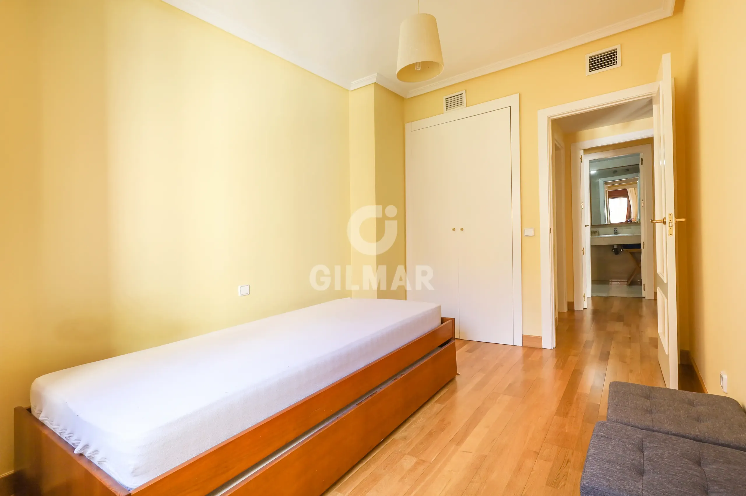 Apartment in Acacias - Madrid